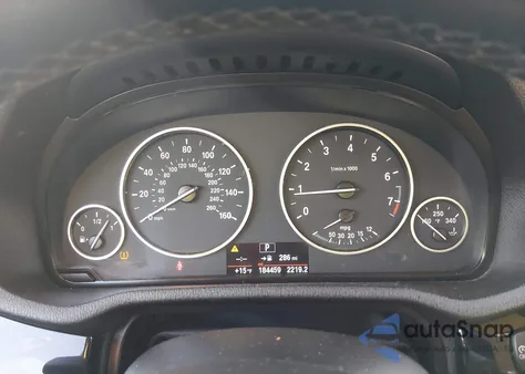 2016 BMW X3 xDrive28I z USA, uszkodzony, nr VIN 5UXWX9C56G0D88848